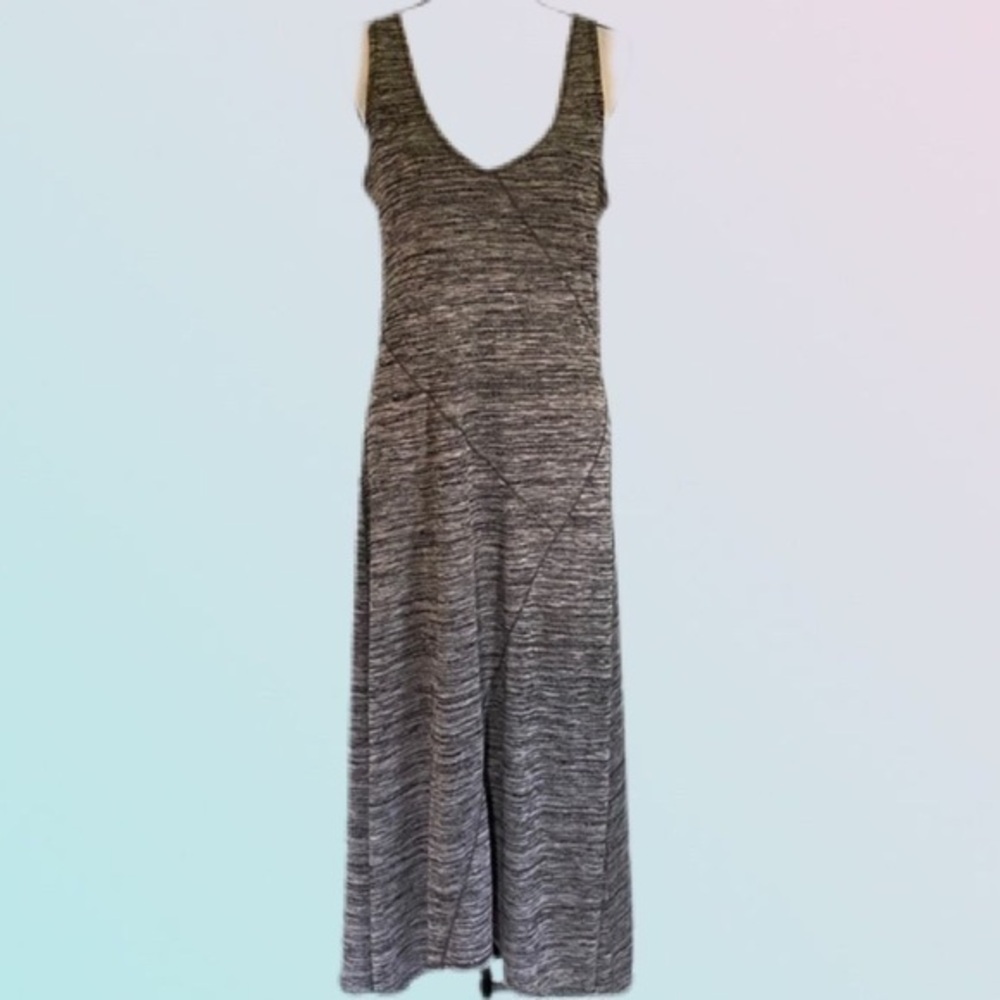 ONE WORLD maxi tank style dress.